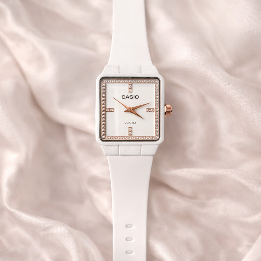 Montre Casio Blanche Élégance
