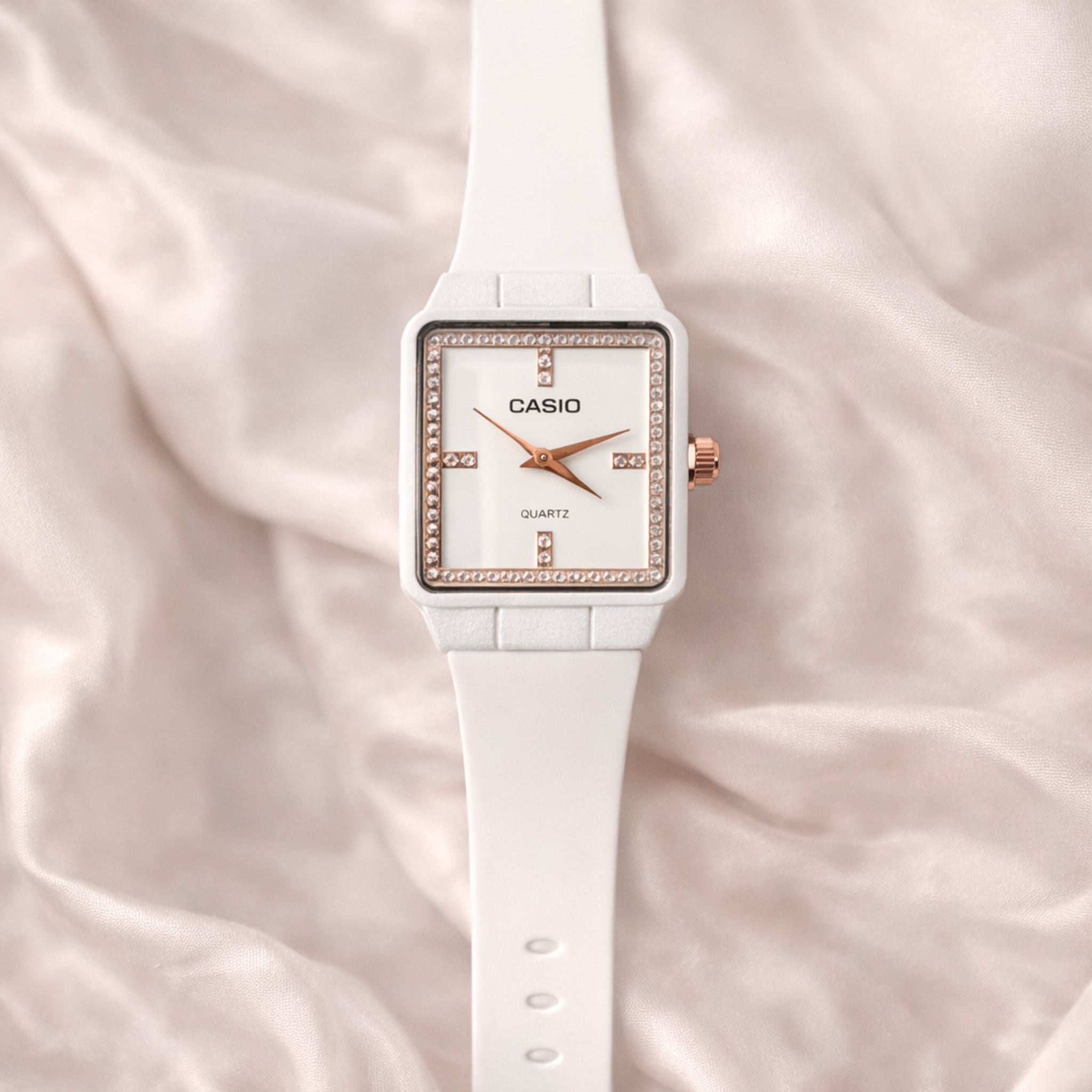 Montre Casio Blanche Élégance