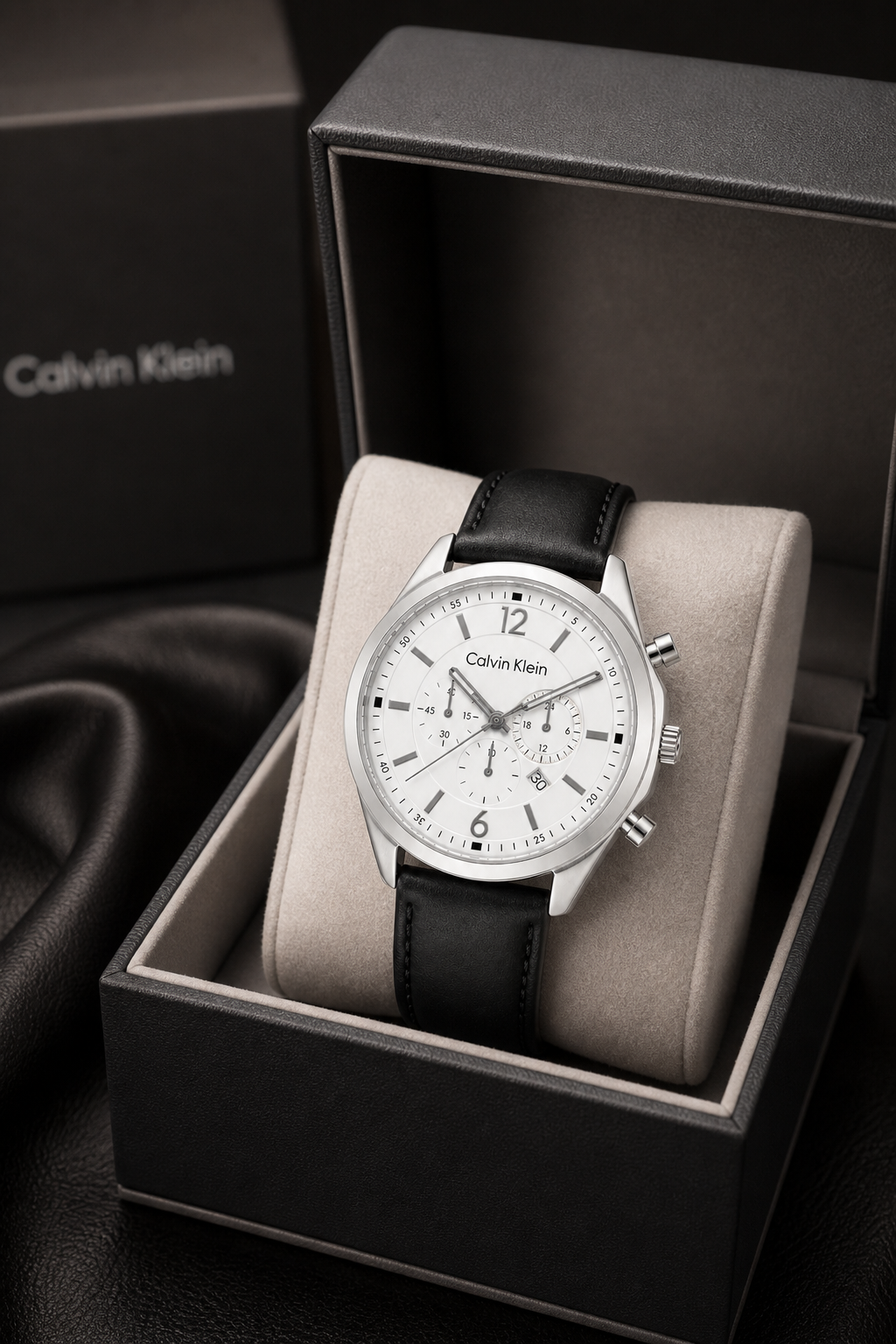 Calvin Klein Narcisse White Silver