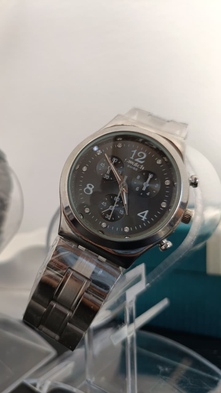 Swatch Crystal Black – Acier Inoxydable