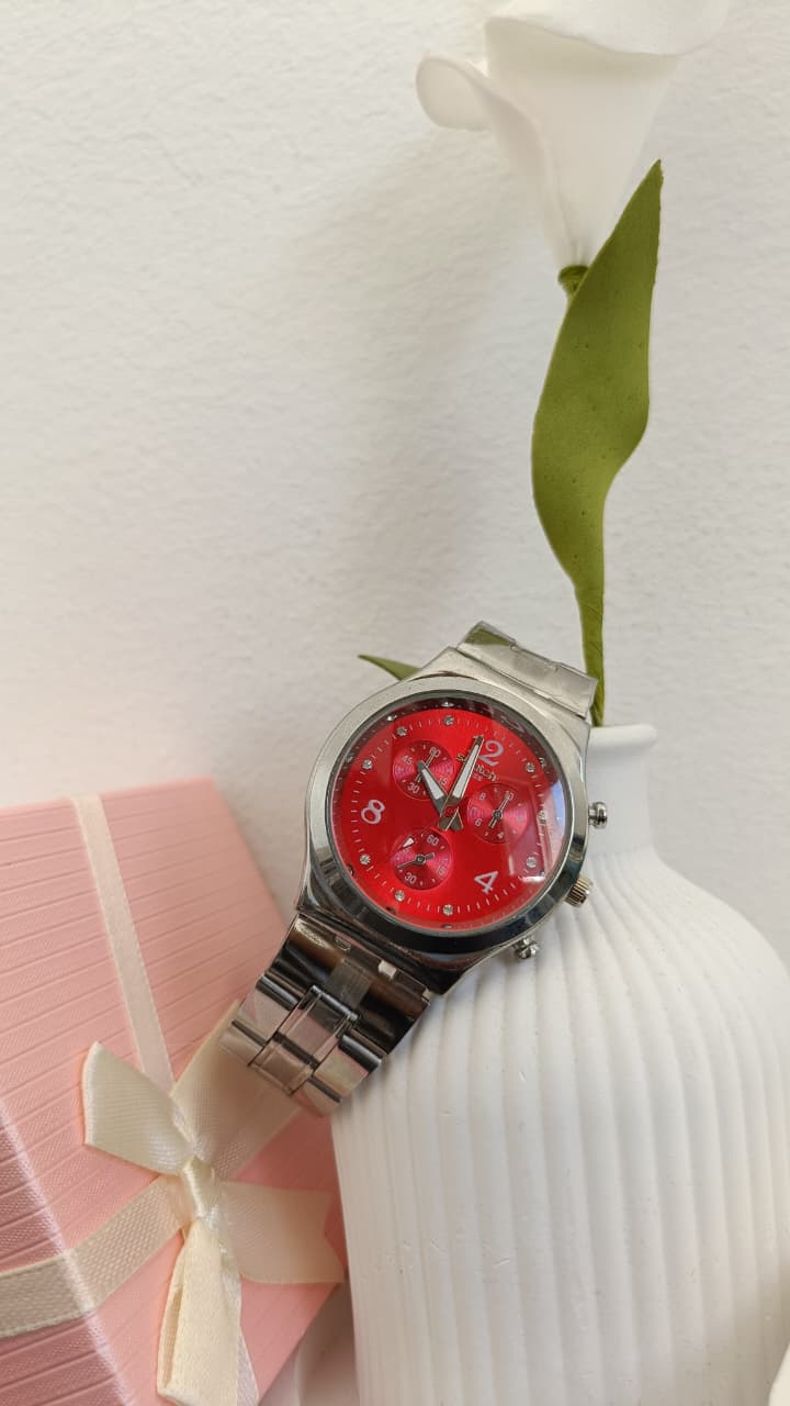 Swatch Crystal Rouge – Acier Inoxydable